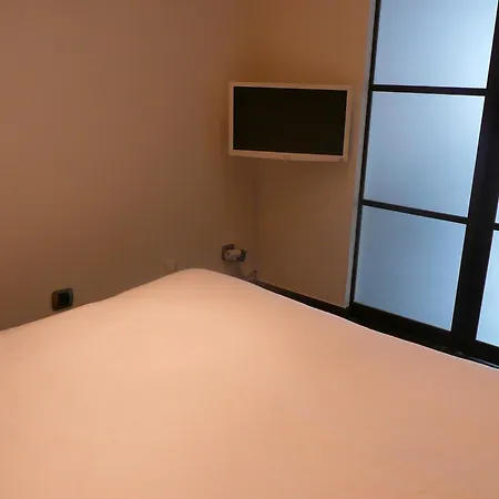 T2 Vue Exceptionnelle Avec Grande Terrasse Plein Sud Wifi Piscine * 邦多勒